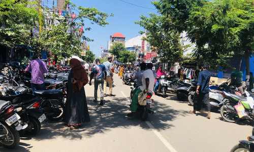 போக்குவரத்திற்கு இடையூறு