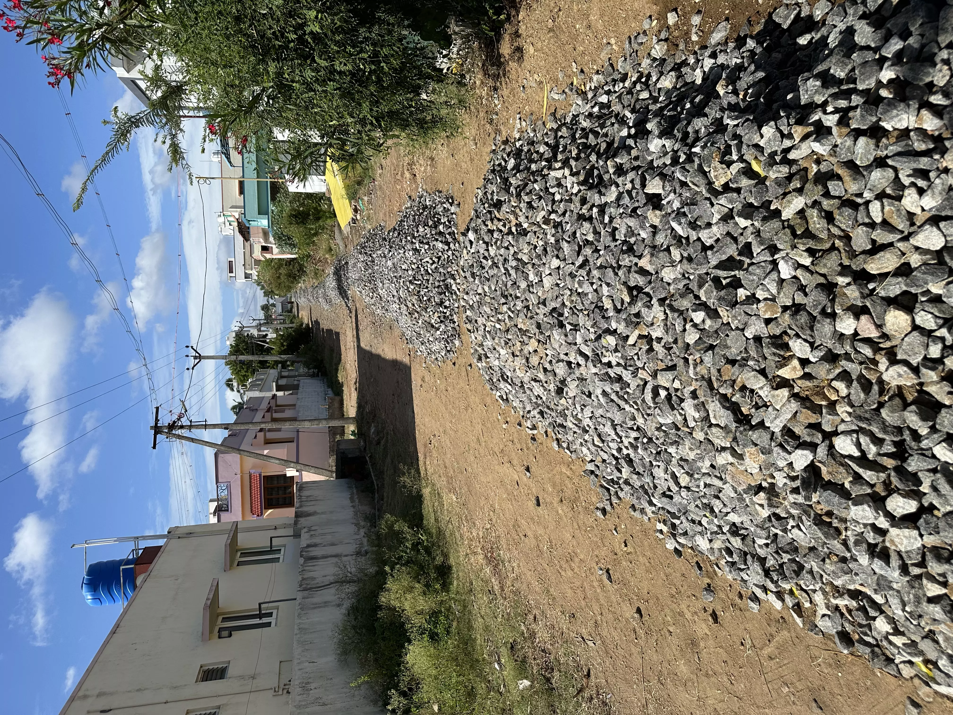 தார் சாலை பணி ெதாடங்குமா?