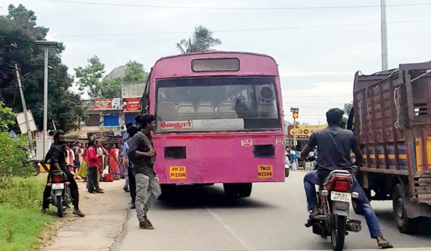 அழகுசேனை கிராமத்துக்கு பஸ் வசதி இல்லை அழகுசேனை கிராமத்துக்கு பஸ் வசதி இல்லை