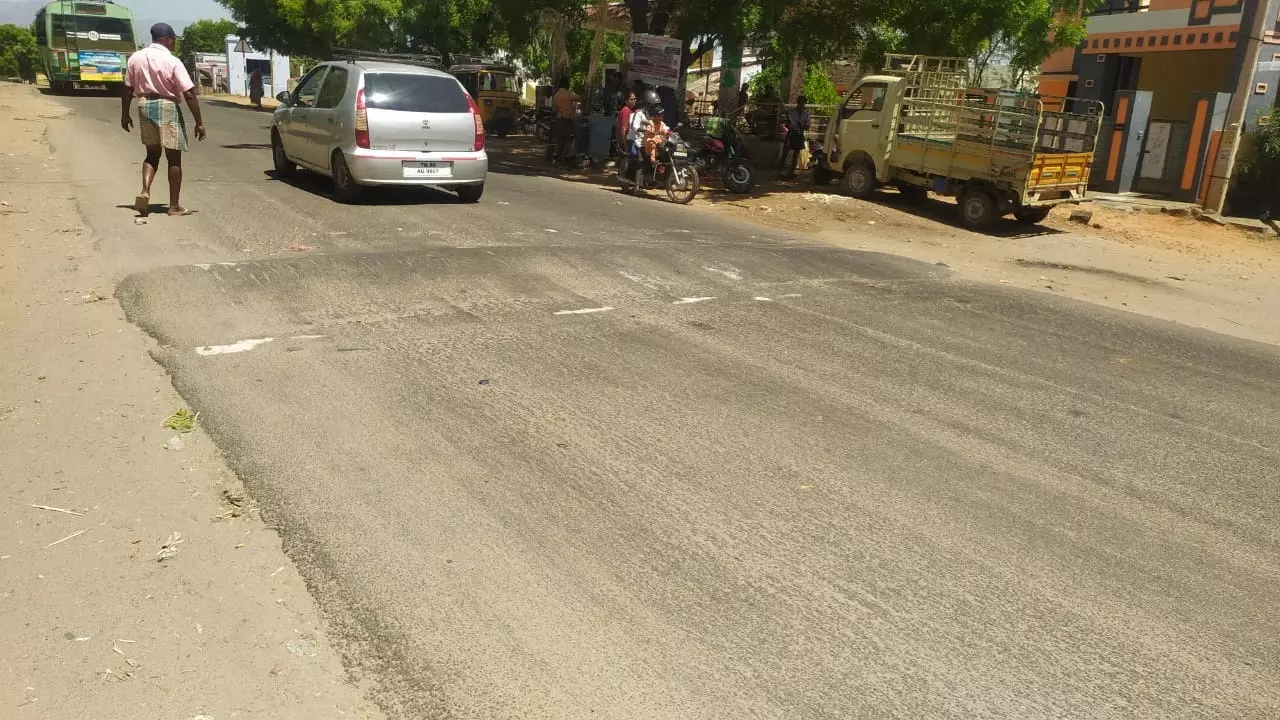 வேகத்தடையில் வர்ணம் பூசப்படுமா?