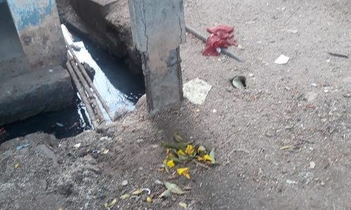 ஆபத்தான மின்கம்பம்