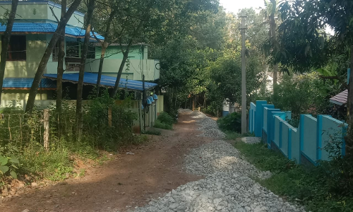 சாலையை சீரமைக்க வேண்டும்