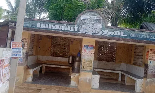 பயணிகளுக்கு இடையூறு பயணிகளுக்கு இடையூறு