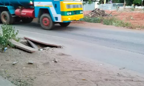 குடீநீர் குழாய் வால்வு தொட்டிக்கு மூடி தேவை