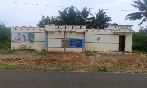 திறக்கப்படாத சுகாதார வளாகம் திறக்கப்படாத சுகாதார வளாகம்