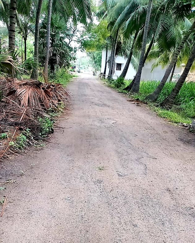 மோசமான தார் சாலை மோசமான தார் சாலை