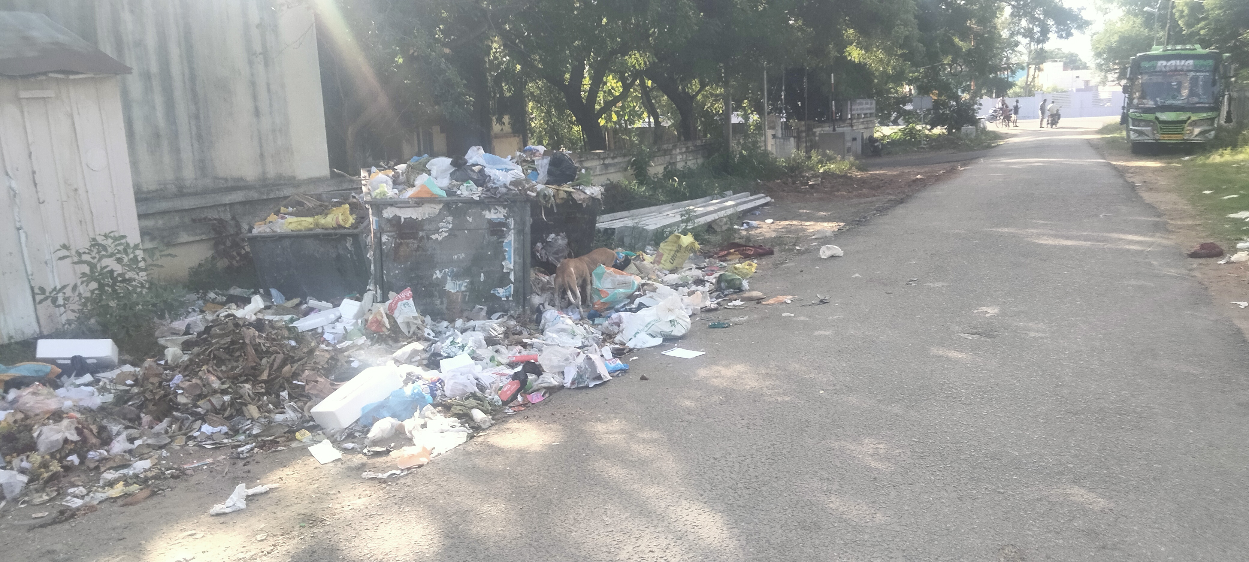 குப்பையால் சுகாதார சீர்கேடு குப்பையால் சுகாதார சீர்கேடு