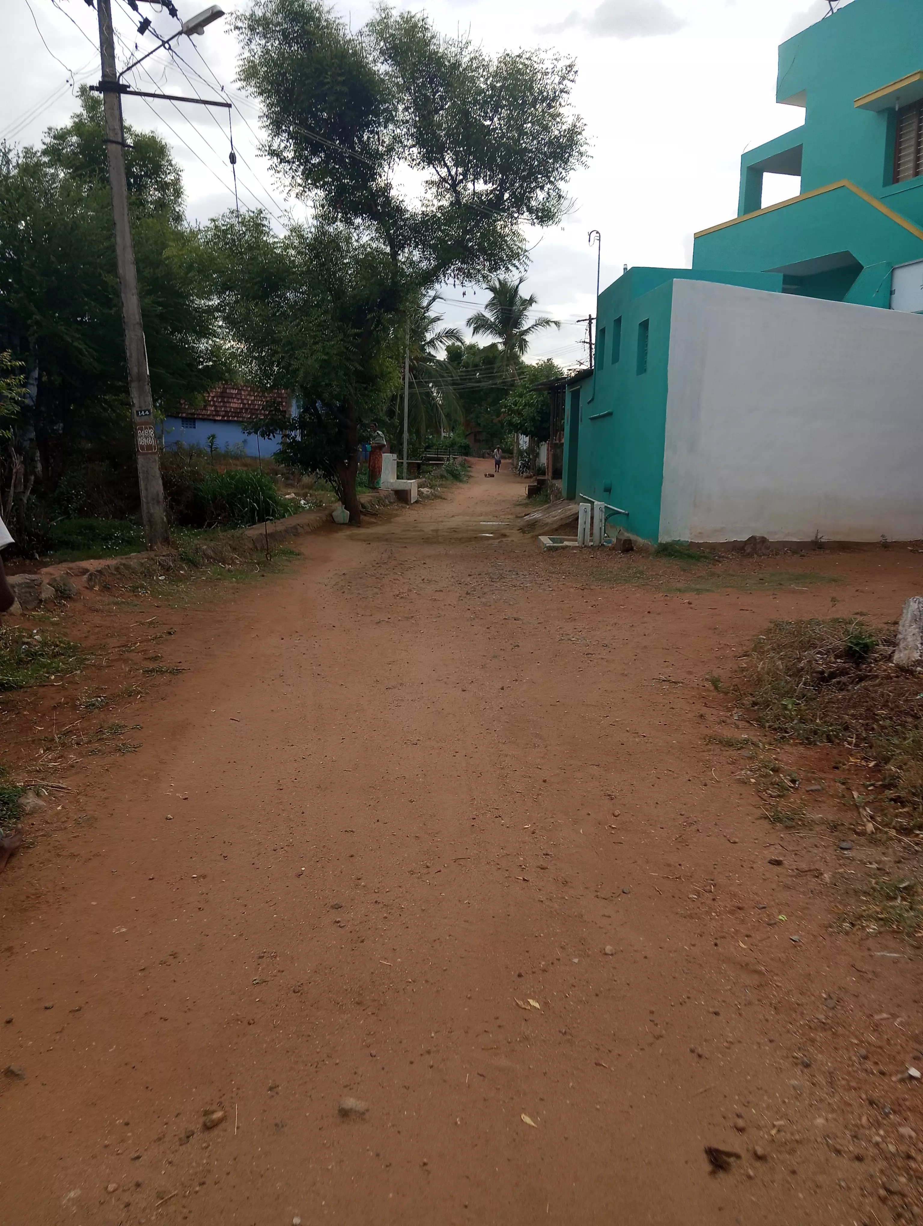 சாலை சீரமைக்கப்படுமா?