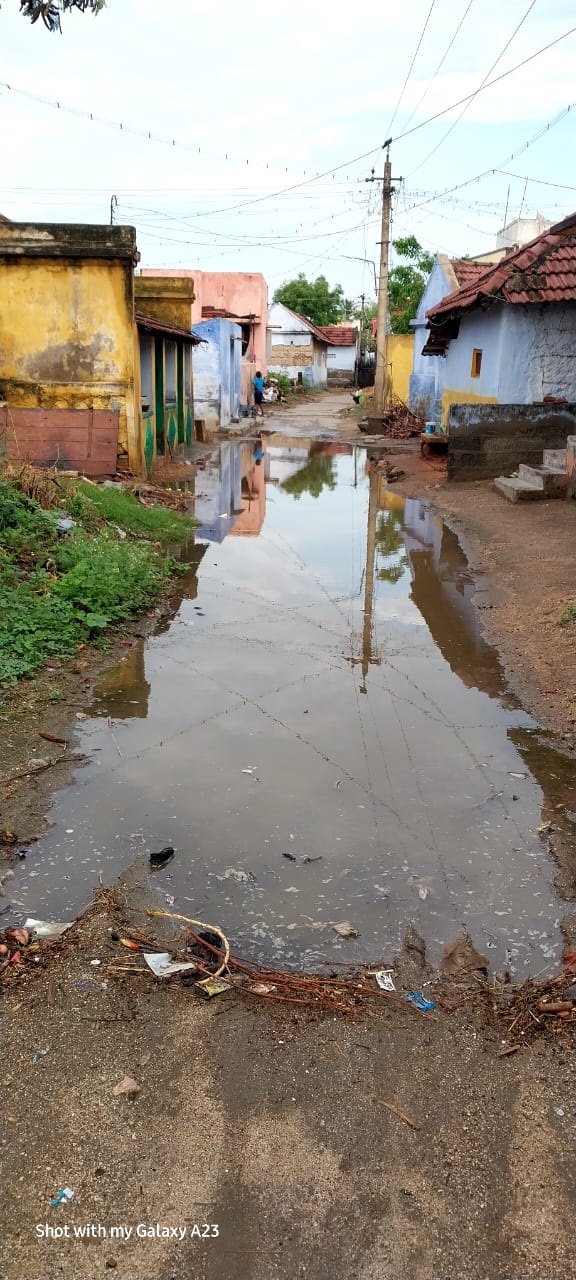 வடிகால் வசதி வேண்டும் வடிகால் வசதி வேண்டும்