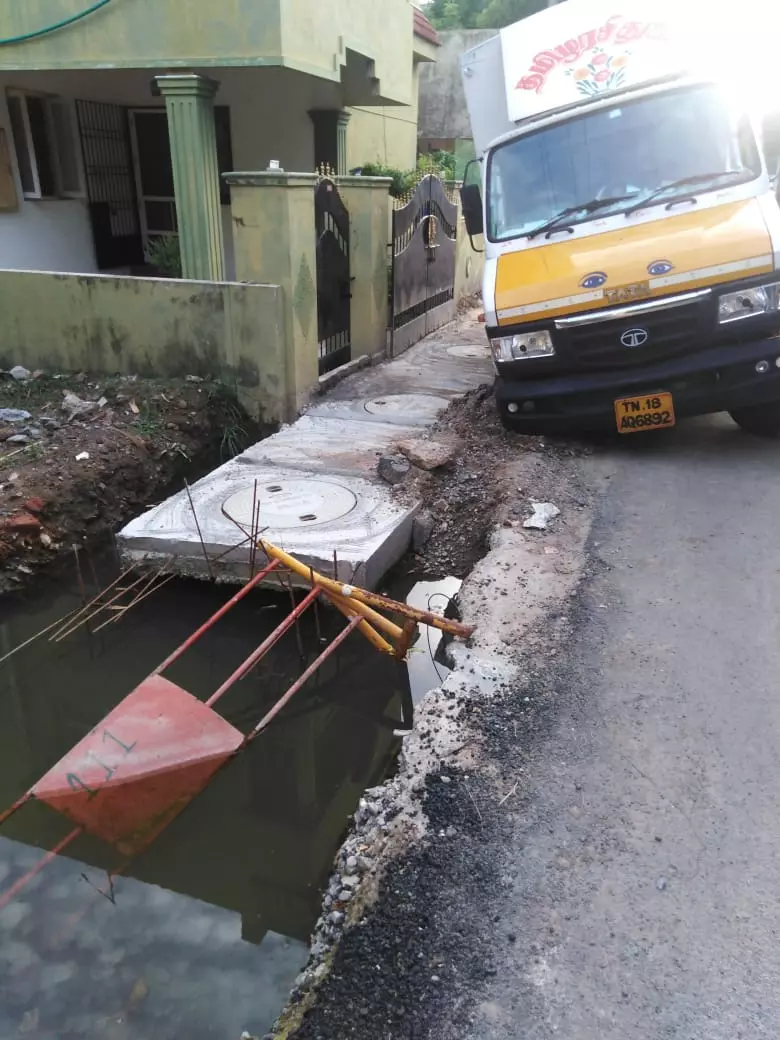 கிடப்பில் மழைநீர் வடிகால்வாய் பணி