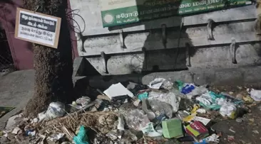 குவிந்து கிடக்கும் குப்பைகள்