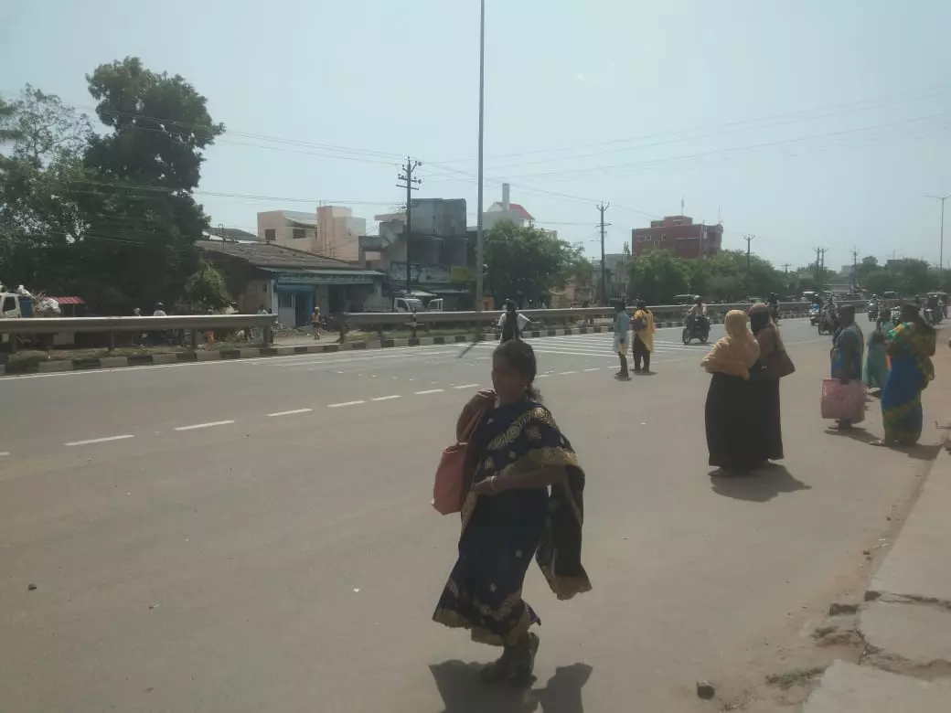 தடுப்புகள் அமைக்கப்படுமா?