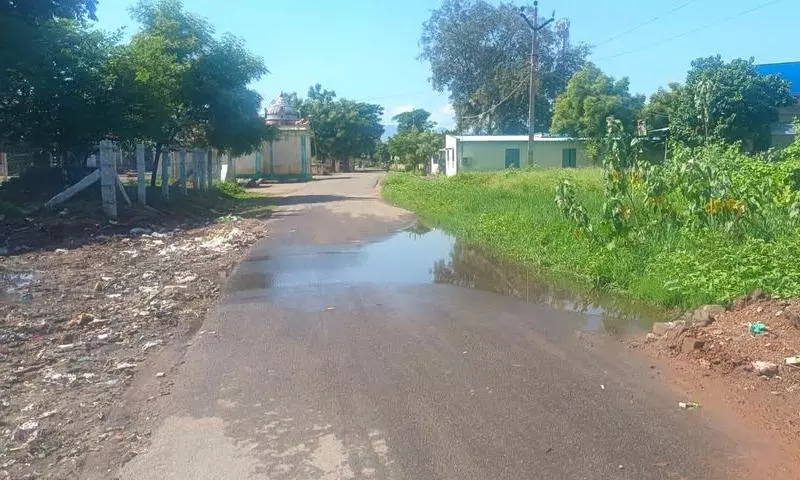 பள்ளி மாணவர்கள் அவதி