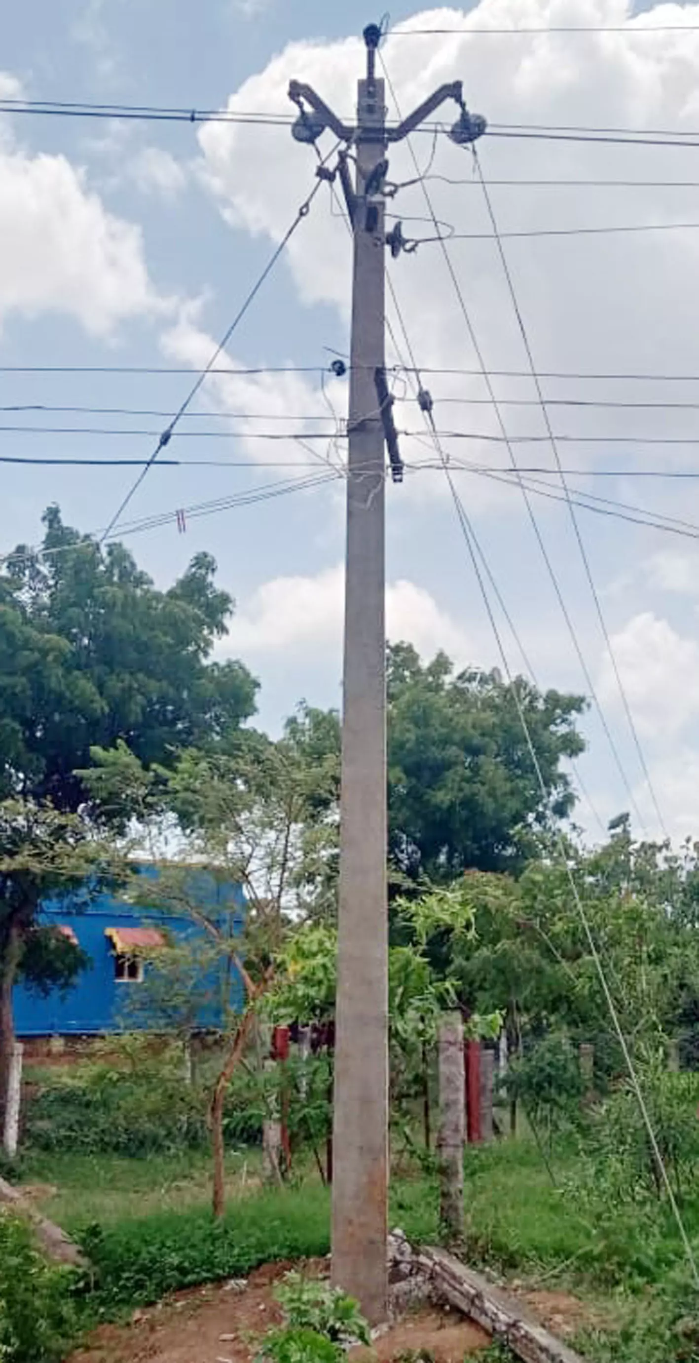 புகாருக்கு உடனடி தீர்வு புகாருக்கு உடனடி தீர்வு