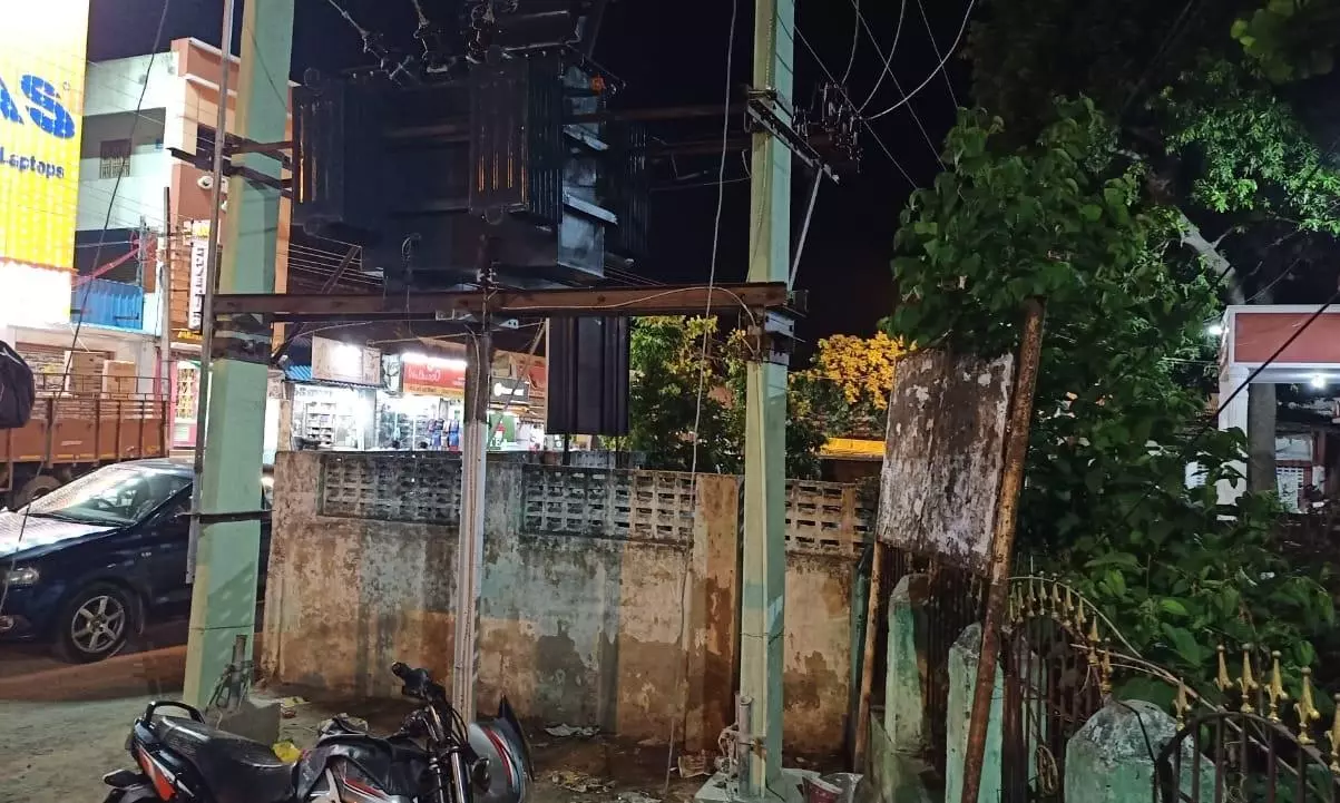 தடுப்பு வேலி அமைக்கலாமே தடுப்பு வேலி அமைக்கலாமே