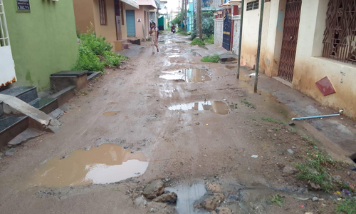 மோசமான சாலை மோசமான சாலை