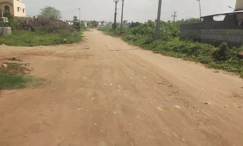 மண் சாலை