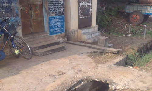 சிமெண்டு சிலாப் சேதம் சிமெண்டு சிலாப் சேதம்