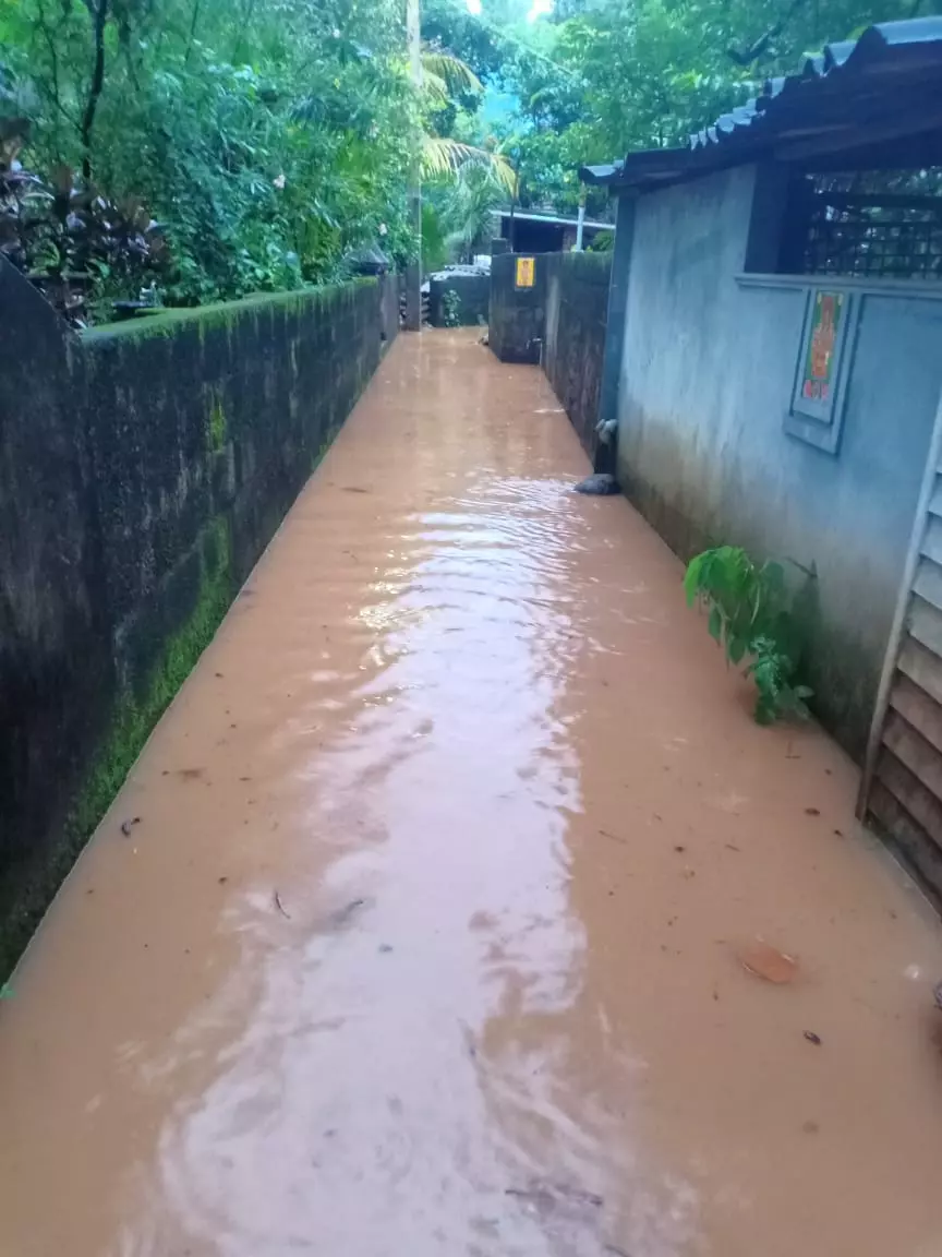 வடிகால் வசதி தேவை