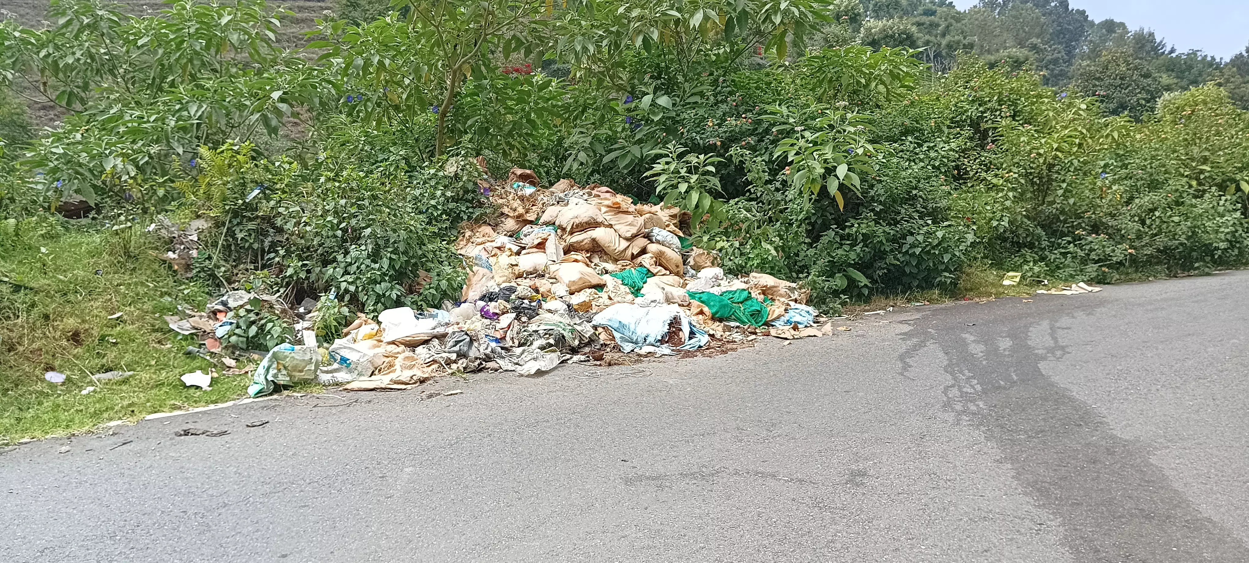 கட்டிட கழிவுகள் கட்டிட கழிவுகள்