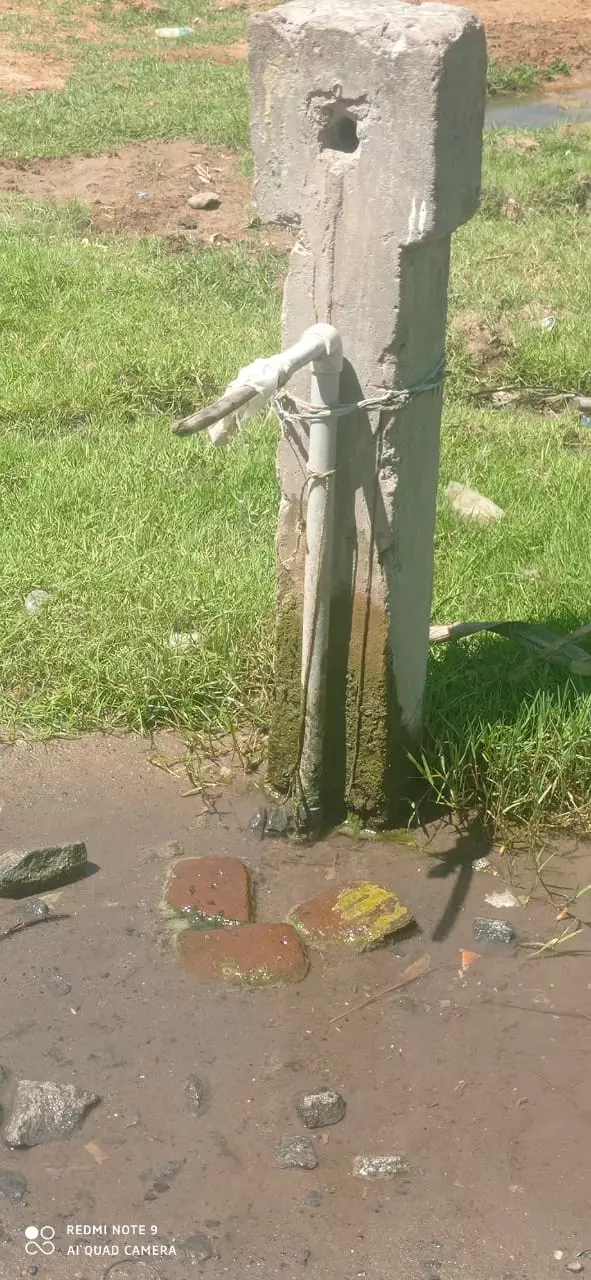 குடிநீர் குழாய் சீரமைக்கப்படுமா? குடிநீர் குழாய் சீரமைக்கப்படுமா?