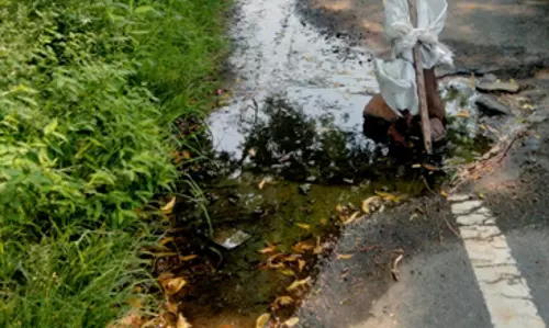 வீணாகும் குடிநீா்