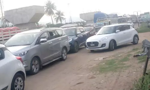 மாற்றுப்பாதை வேண்டும் மாற்றுப்பாதை வேண்டும்