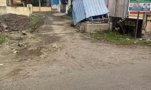 குடிநீர் தொட்டி சரி செய்யப்படுமா? குடிநீர் தொட்டி சரி செய்யப்படுமா?