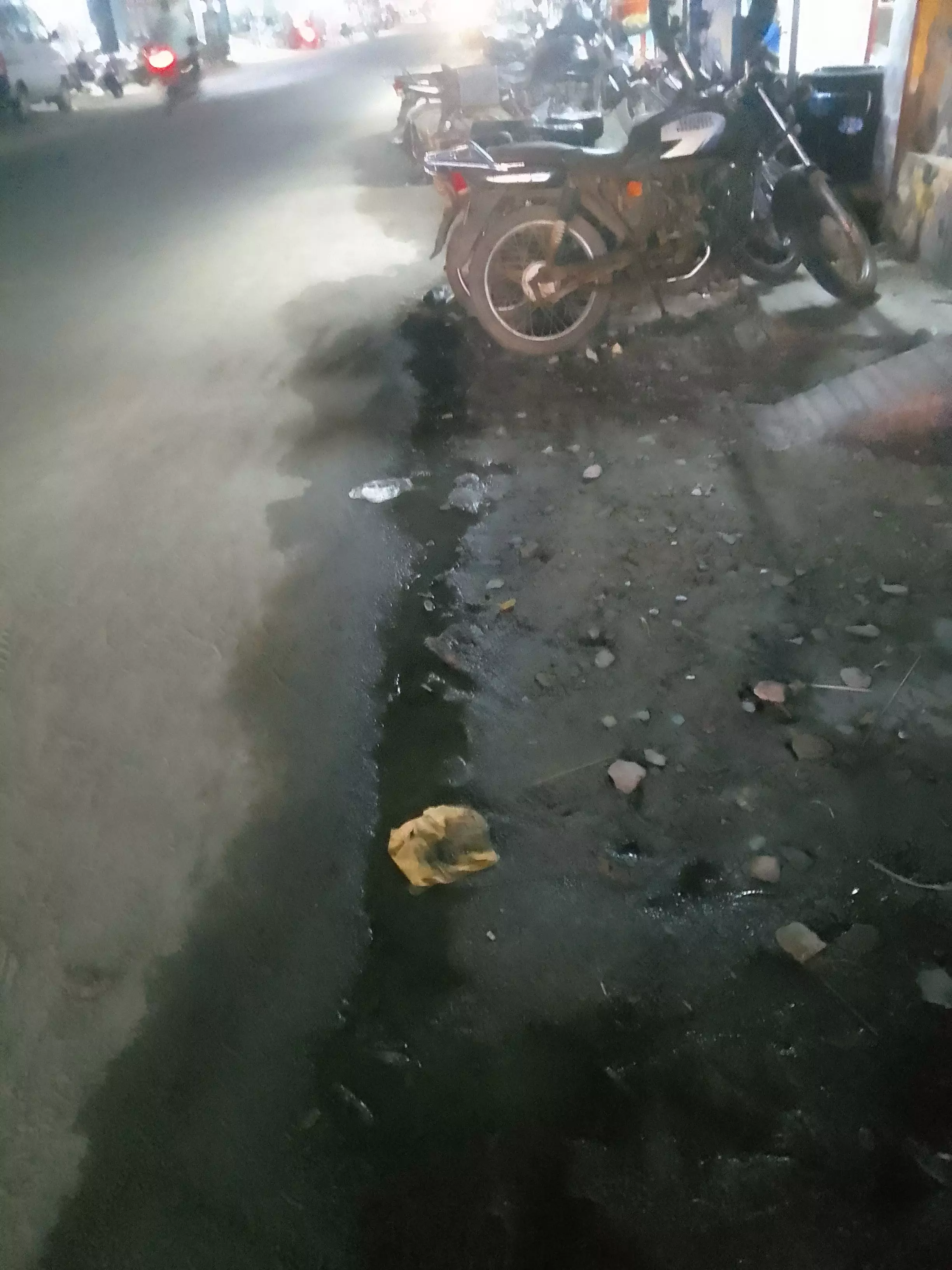 கழிவுநீர் வாய்க்கால் அமைக்கப்படுமா?