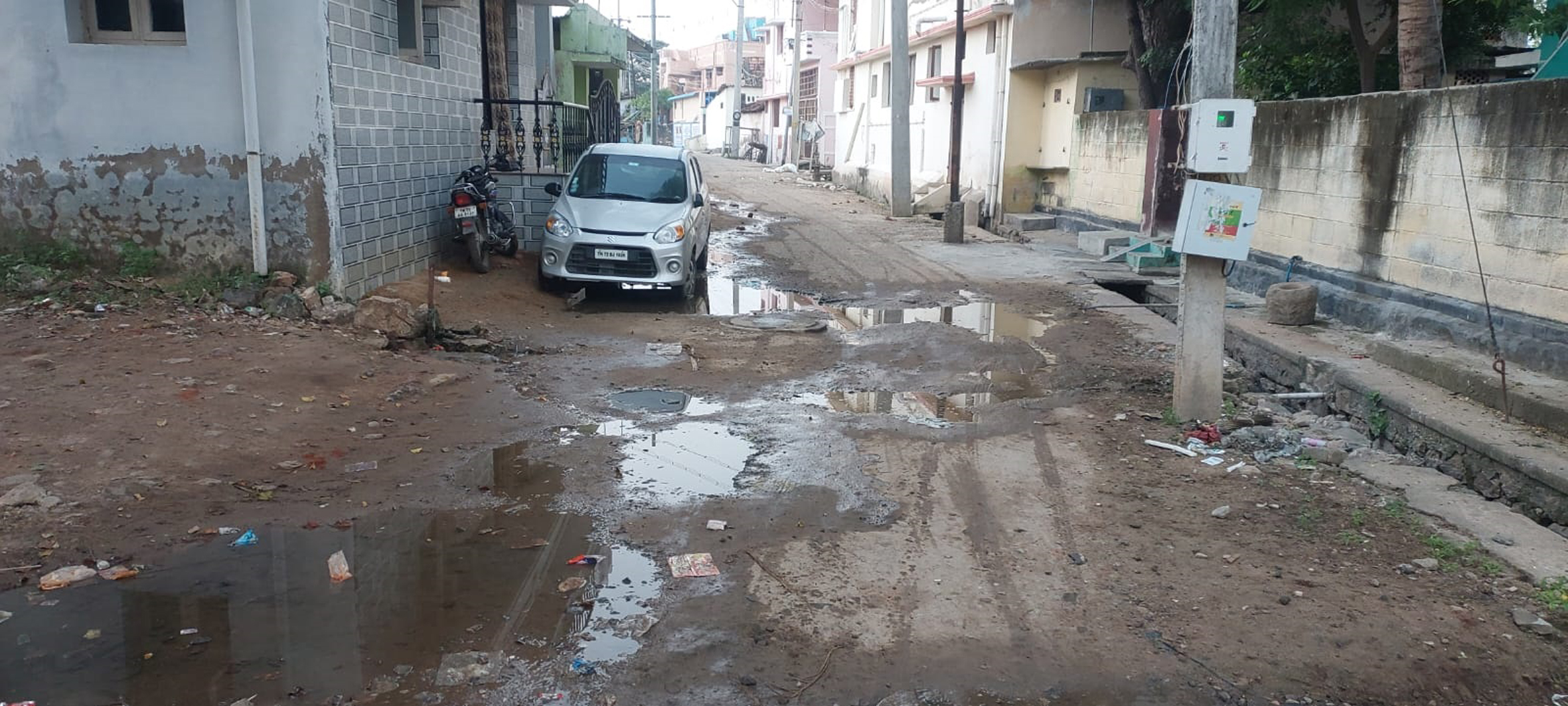 குழாய் உடைப்பால் வீணாகும் குடிநீர்