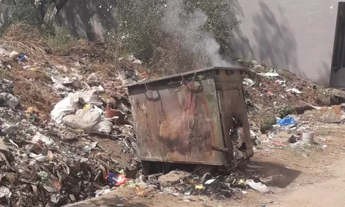 குப்பைகளை முறையாக அள்ள வேண்டும் குப்பைகளை முறையாக அள்ள வேண்டும்