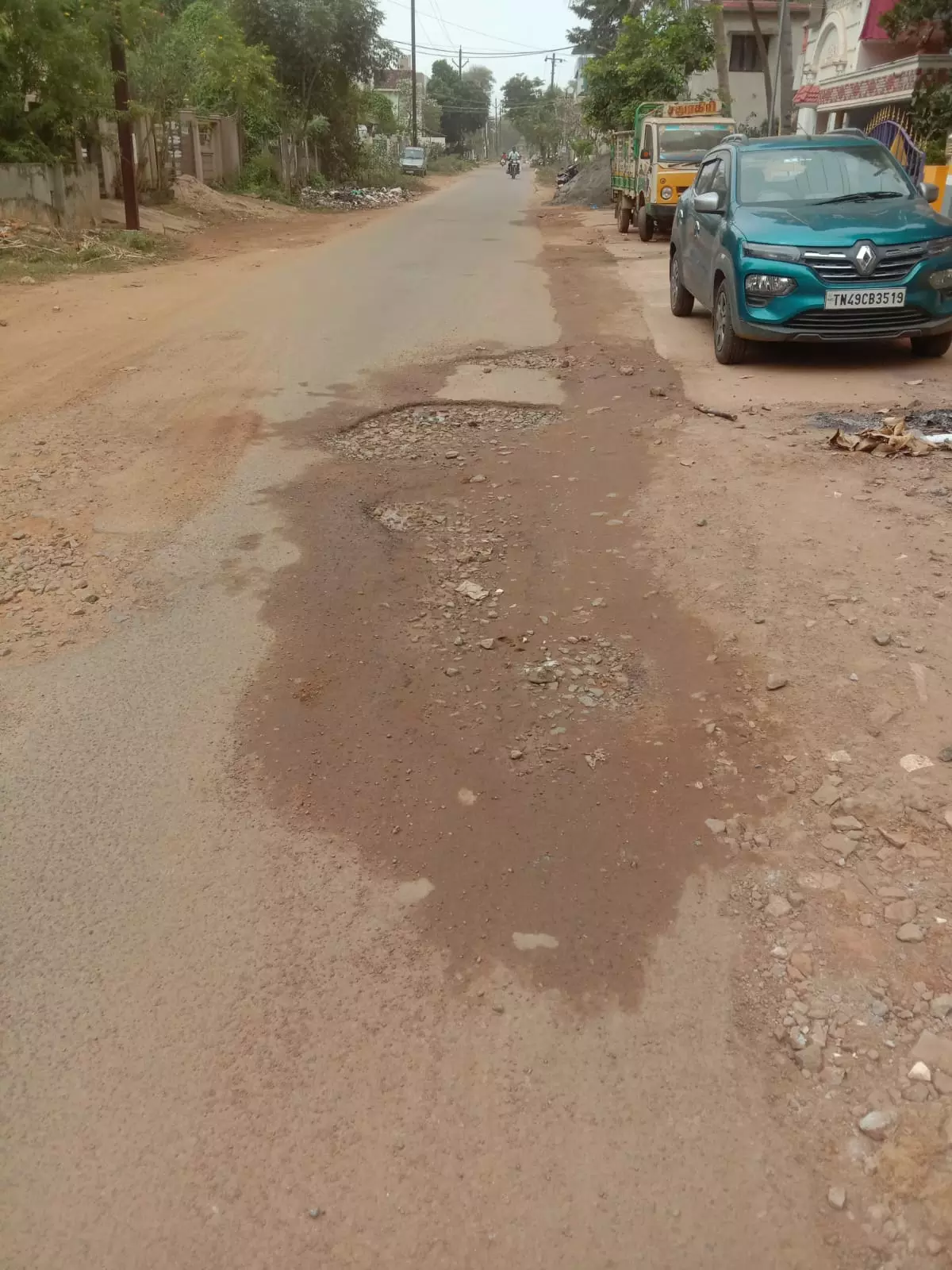 சாலை சீரமைக்கப்படுமா? சாலை சீரமைக்கப்படுமா?