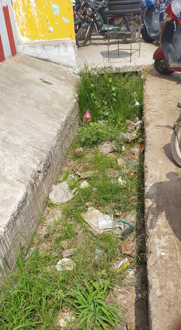 தூர்ந்துபோன கால்வாய் தூர்ந்துபோன கால்வாய்