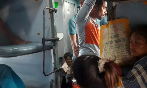 ரெயில்வே நிர்வாகம் நடவடிக்கை எடுக்குமா? ரெயில்வே நிர்வாகம் நடவடிக்கை எடுக்குமா?