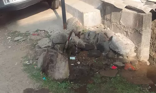 சேதமடைந்த குடிநீர் குழாய்