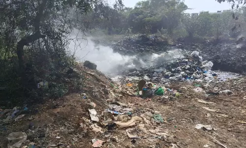 அதிகாரிகளின் மெத்தன போக்கு
