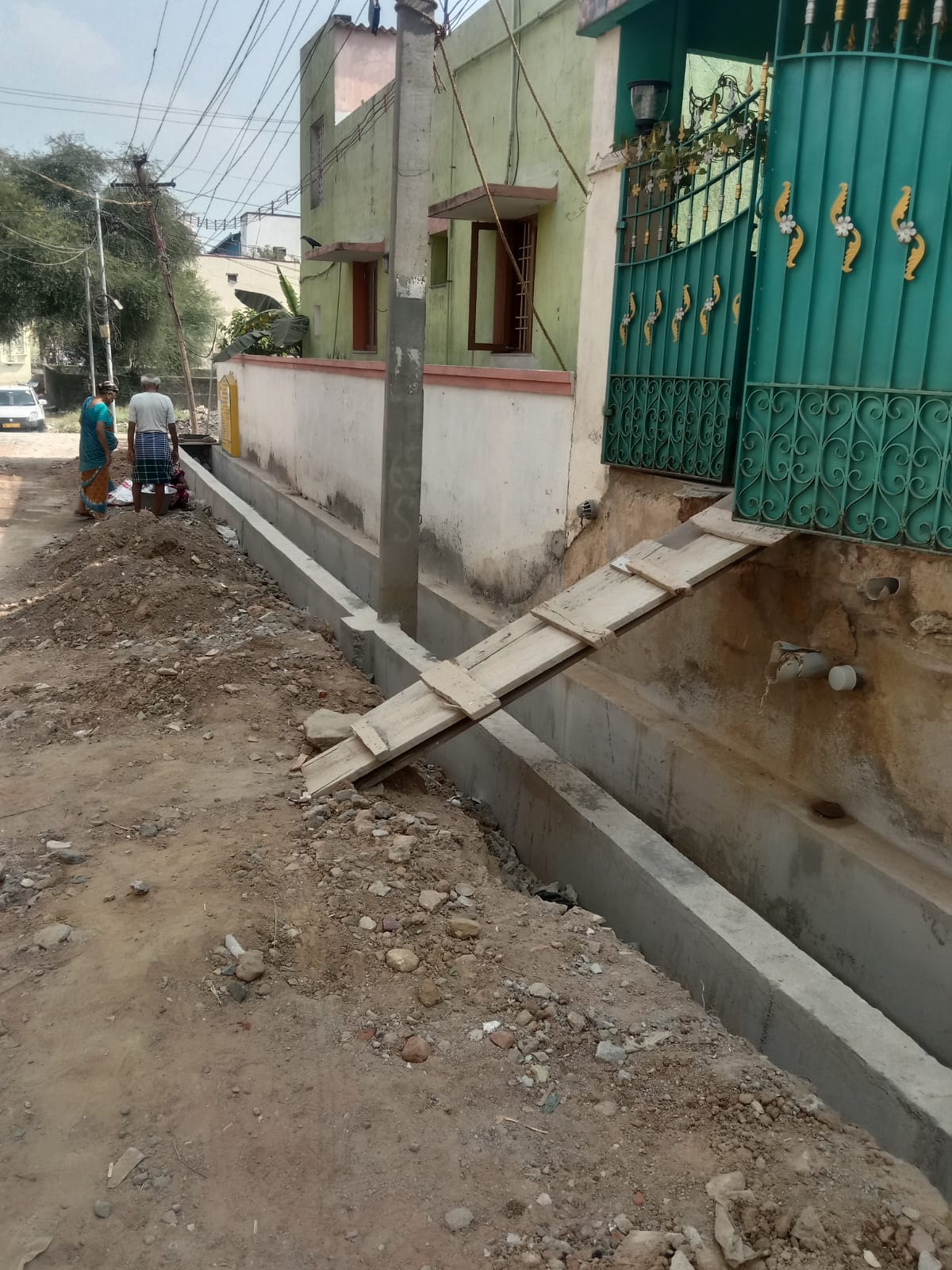 பொதுமக்கள் அவதி