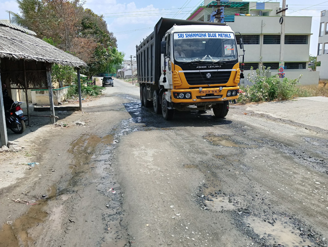 குடிநீர் குழாயில் உடைப்பு