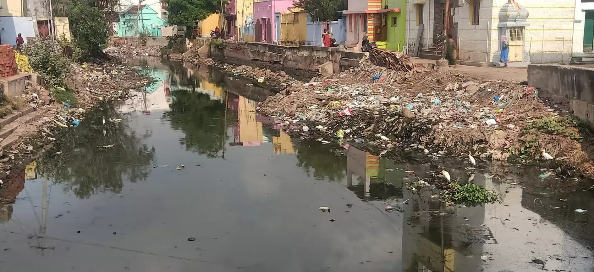 கூவமாக மாறி வரும் பாளையங்காலவாய்