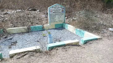 ஆபத்தான ஆழ்குழாய் கிணறு