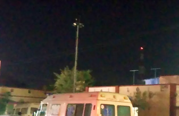 உயர்கோபுர மின் விளக்கு எரியவில்லை உயர்கோபுர மின் விளக்கு எரியவில்லை