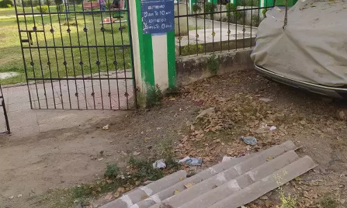 ஆபத்தான கழிவுநீர் கால்வாய் ஆபத்தான கழிவுநீர் கால்வாய்