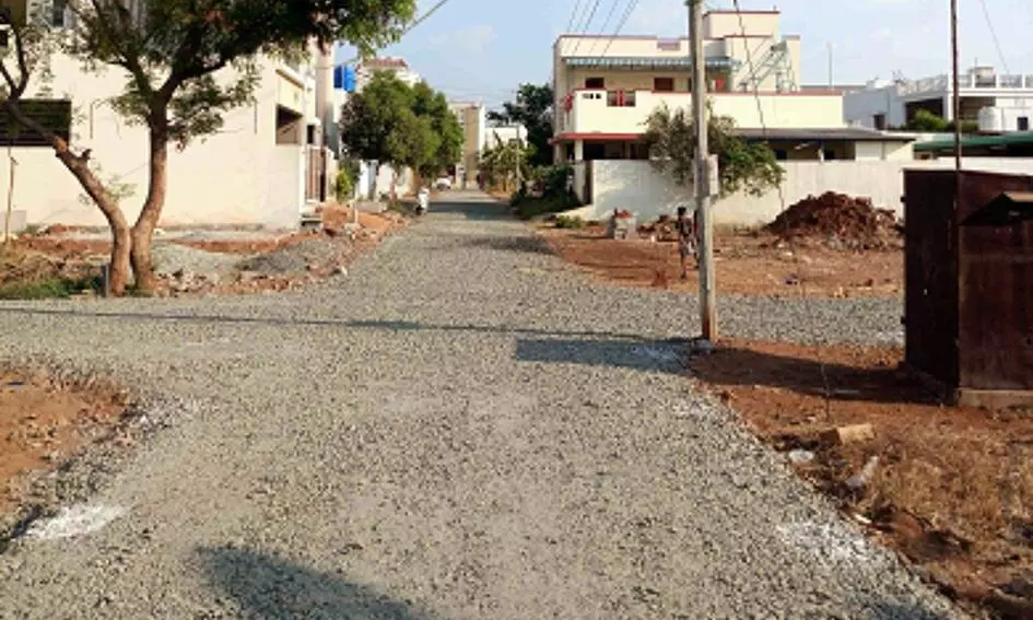 தார்ச்சாலை போடுவது எப்போது?