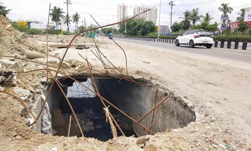 கால்வாய்க்கு மூடி போட வேண்டும்