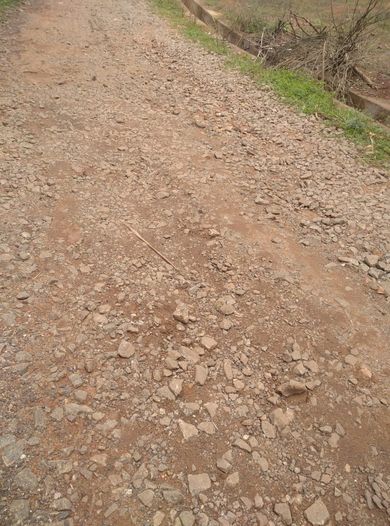 வாகன ஓட்டிகள் அவதி