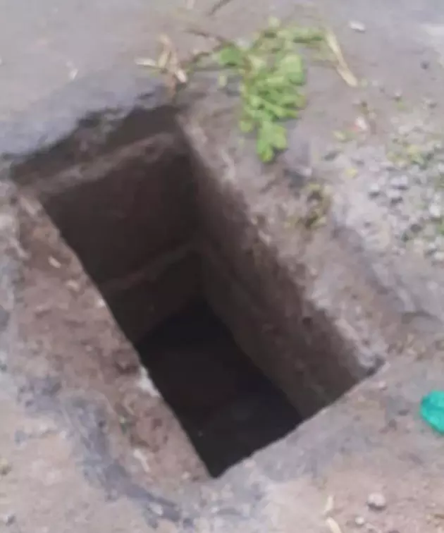 அபாயகரமான பள்ளம் அபாயகரமான பள்ளம்