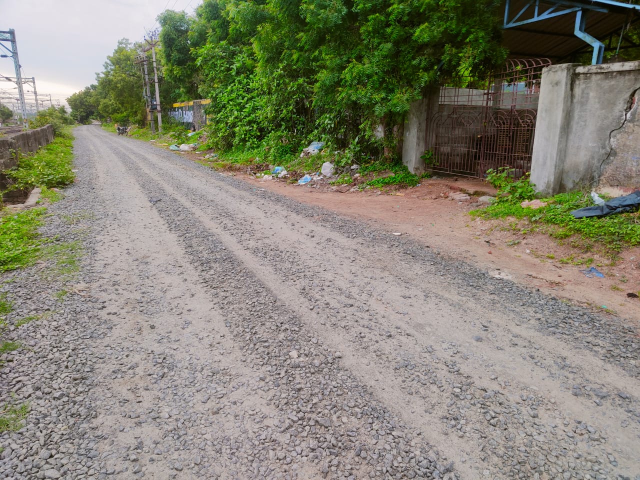 சாலை பணி முடிக்கப்படுமா?