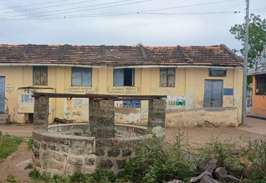 பாதுகாப்பற்ற குடிநீர் கிணறு