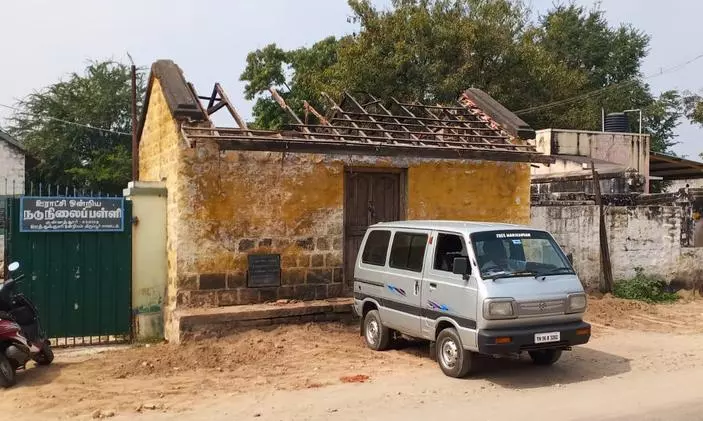 பள்ளி கட்டிடம் சீரமைக்கப்படுமா?