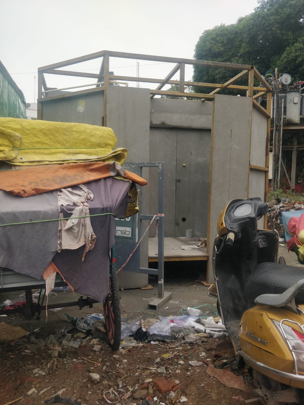 பராமரிப்பு இல்லாத கழிப்பறை